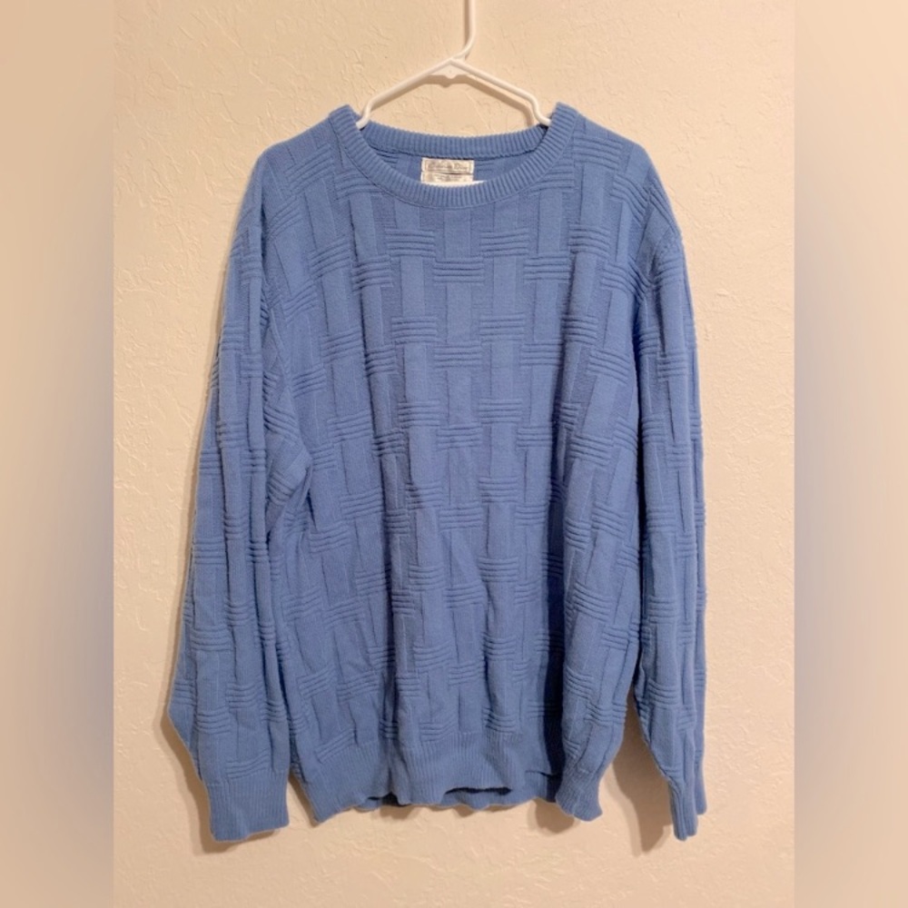 Men’s Christian Dior baby blue pullover sweater XL.